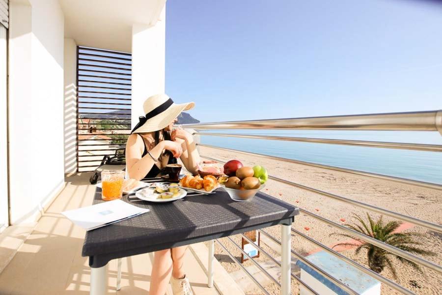 Aparthotel Il Conero Mare Numana Zewnętrze zdjęcie