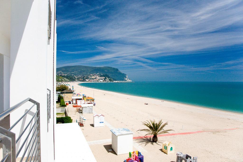 Aparthotel Il Conero Mare Numana Zewnętrze zdjęcie