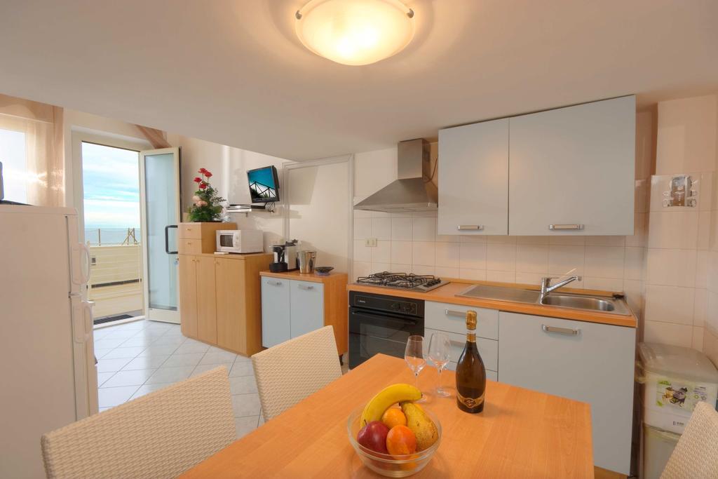 Aparthotel Il Conero Mare Numana Zewnętrze zdjęcie