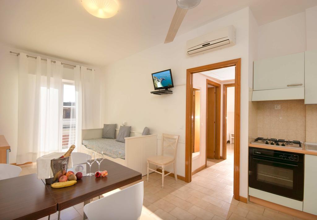 Aparthotel Il Conero Mare Numana Zewnętrze zdjęcie