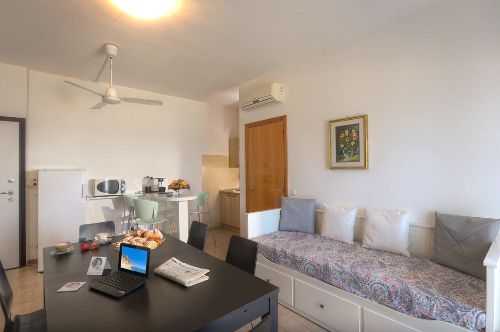 Aparthotel Il Conero Mare Numana Zewnętrze zdjęcie