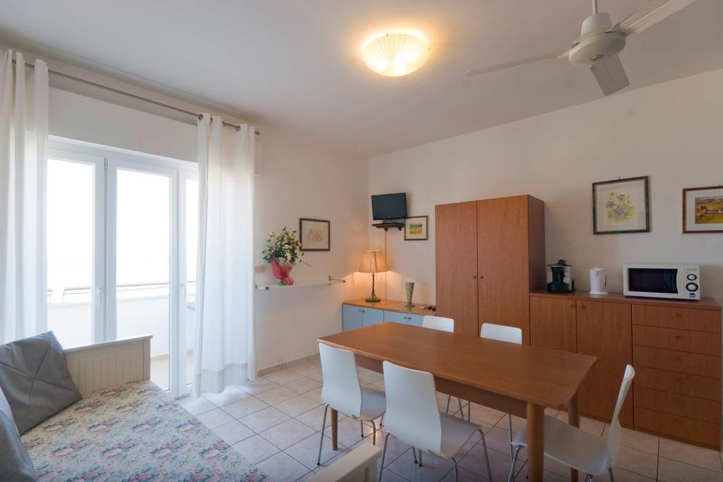 Aparthotel Il Conero Mare Numana Zewnętrze zdjęcie