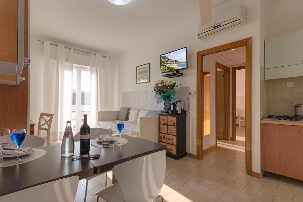 Aparthotel Il Conero Mare Numana Zewnętrze zdjęcie